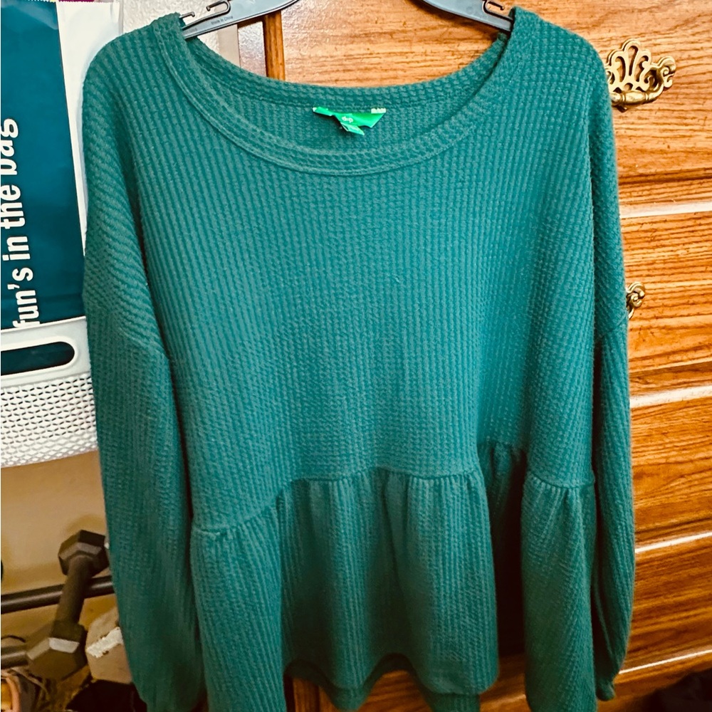 Green Ribbed Peplum Tunic Top